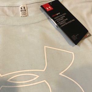 Under Armour T-Shirt. NWT